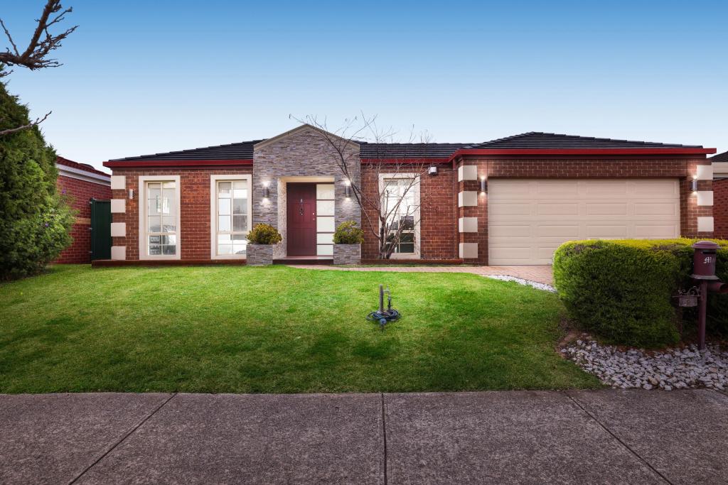 9 Niewand Ave, Burnside, VIC 3023