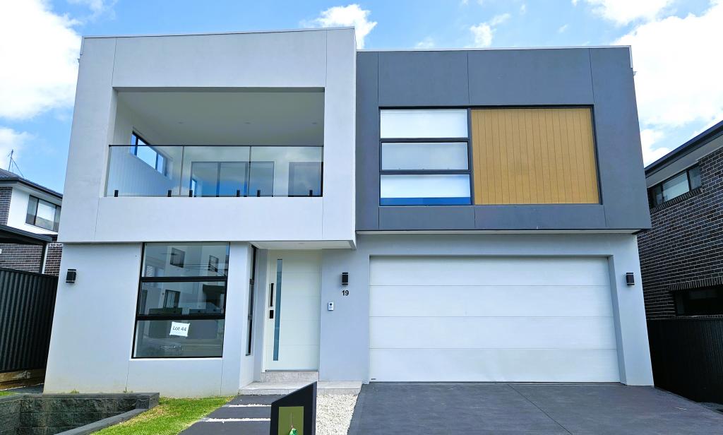 19 Croke Rd, North Kellyville, NSW 2155