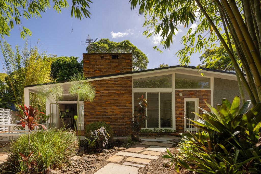 77 Ludlow St, Chapel Hill, QLD 4069