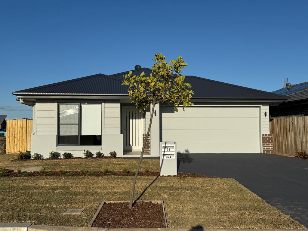 32 Wattawan Cres, Anambah, NSW 2320