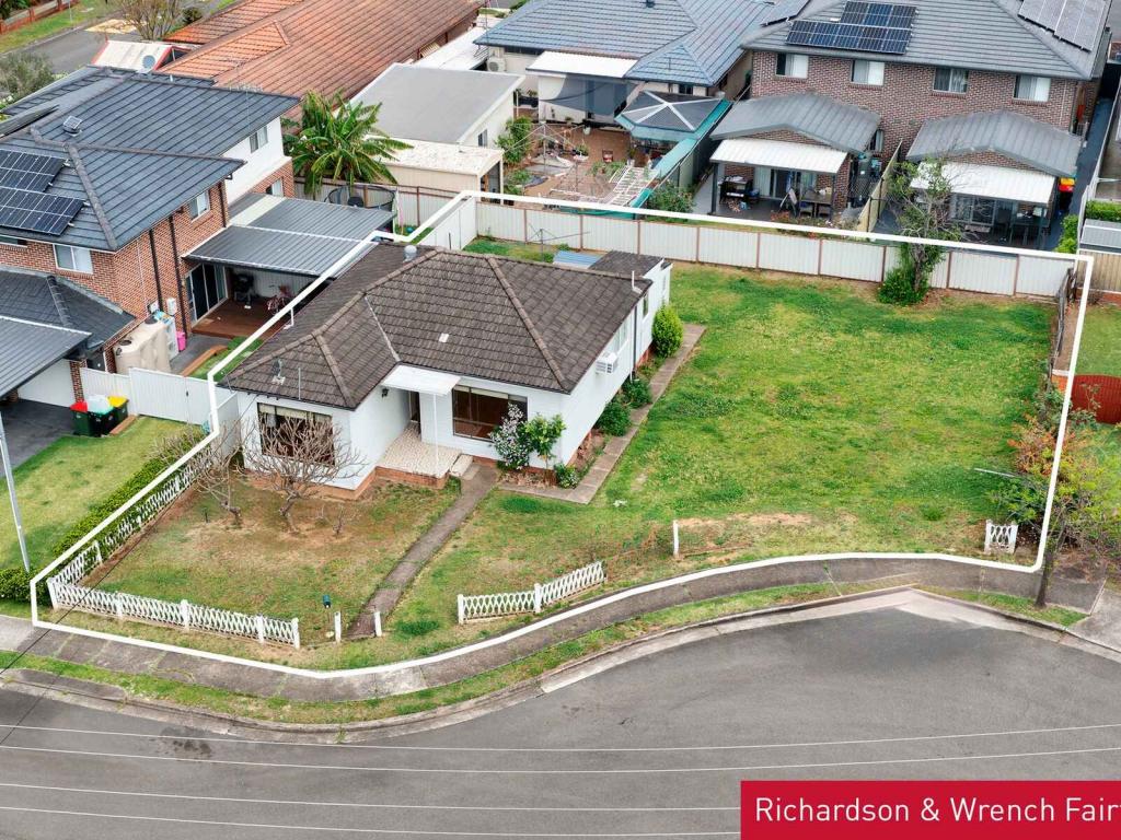 8 Janice Ave, Smithfield, NSW 2164