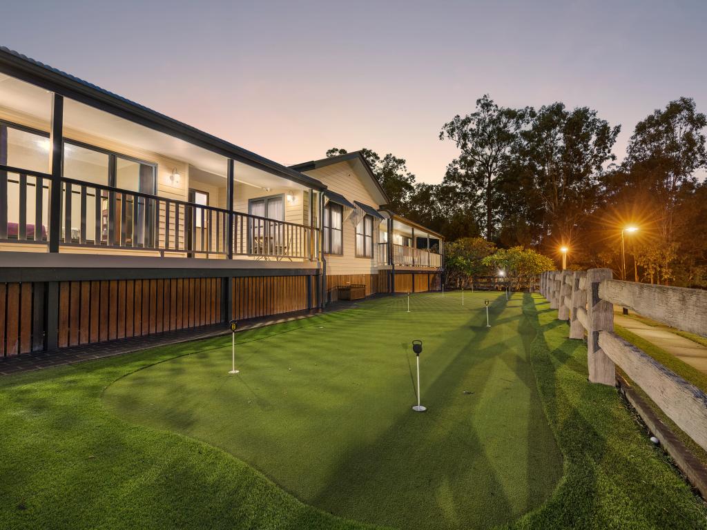 18 Ambrose Dr, Augustine Heights, QLD 4300