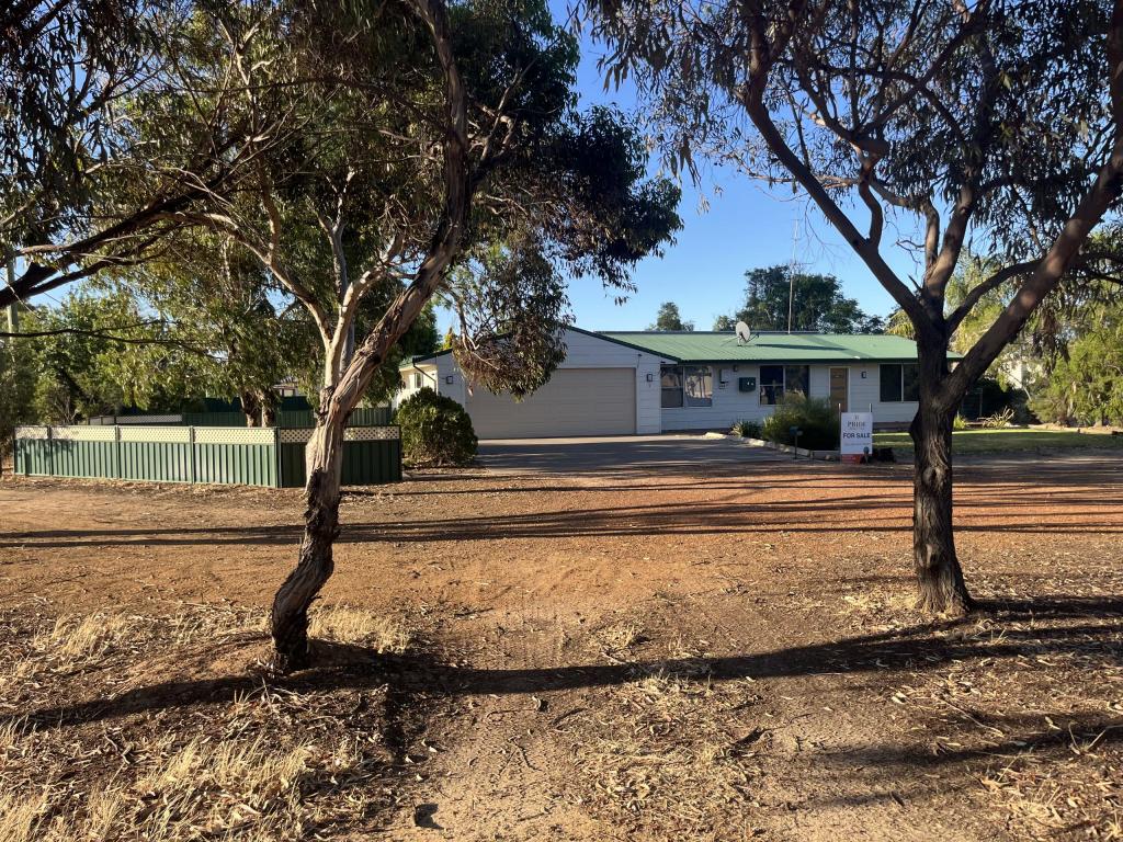 3 Emmet Pl, York, WA 6302