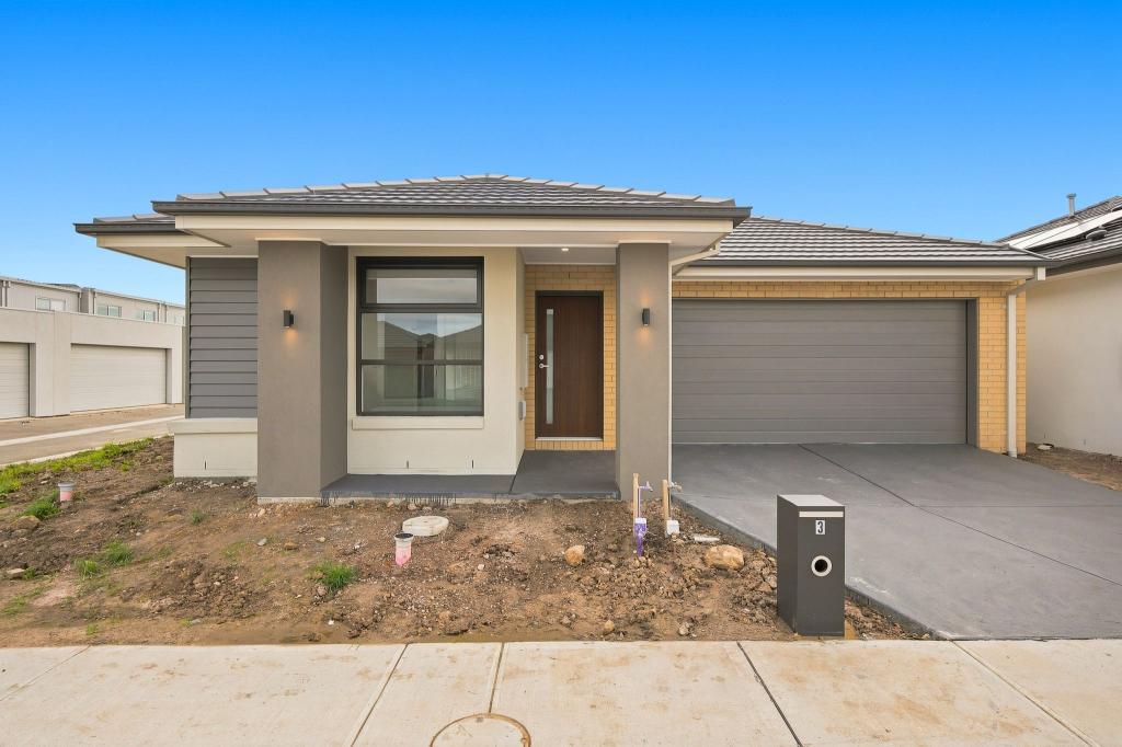 3 Castlecove St, Clyde North, VIC 3978