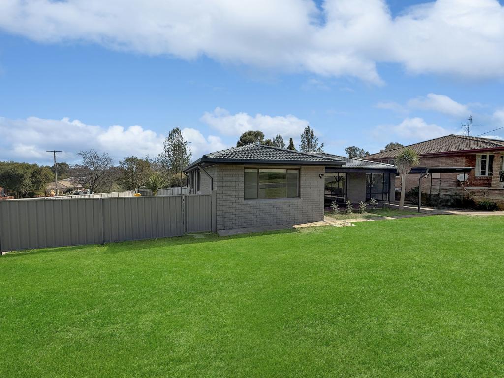97 Thornhill St, Young, NSW 2594
