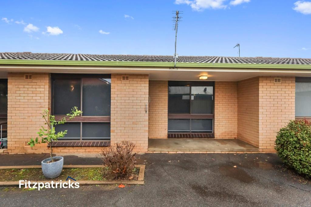 2/98 TRAIL ST, WAGGA WAGGA, NSW 2650