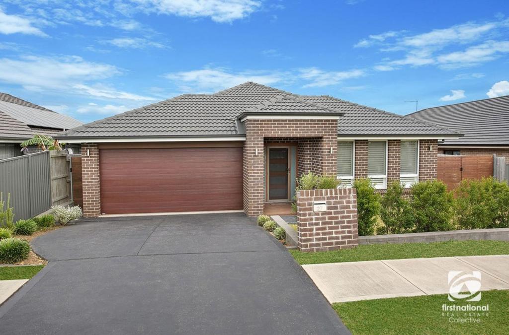27 Furlong Dr, Currans Hill, NSW 2567