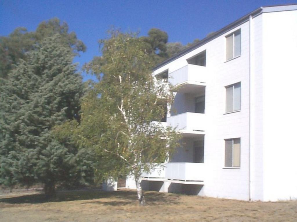 5/5 Parkhill St, Pearce, ACT 2607