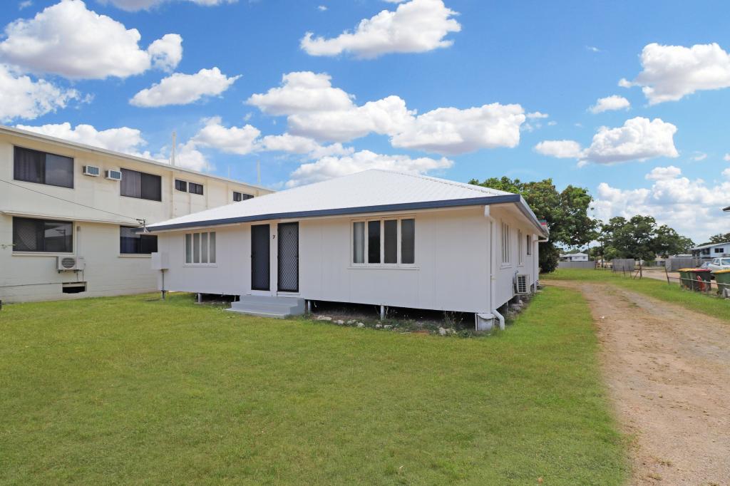 7 MCILWRAITH ST, INGHAM, QLD 4850