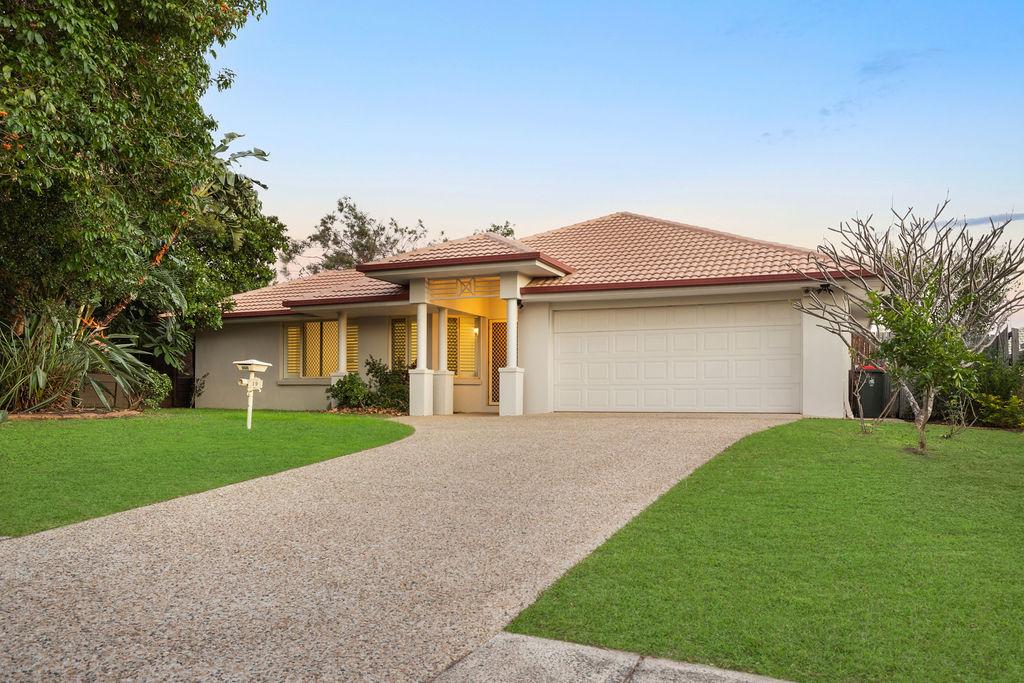 19 Montserrat Pl, Forest Lake, QLD 4078