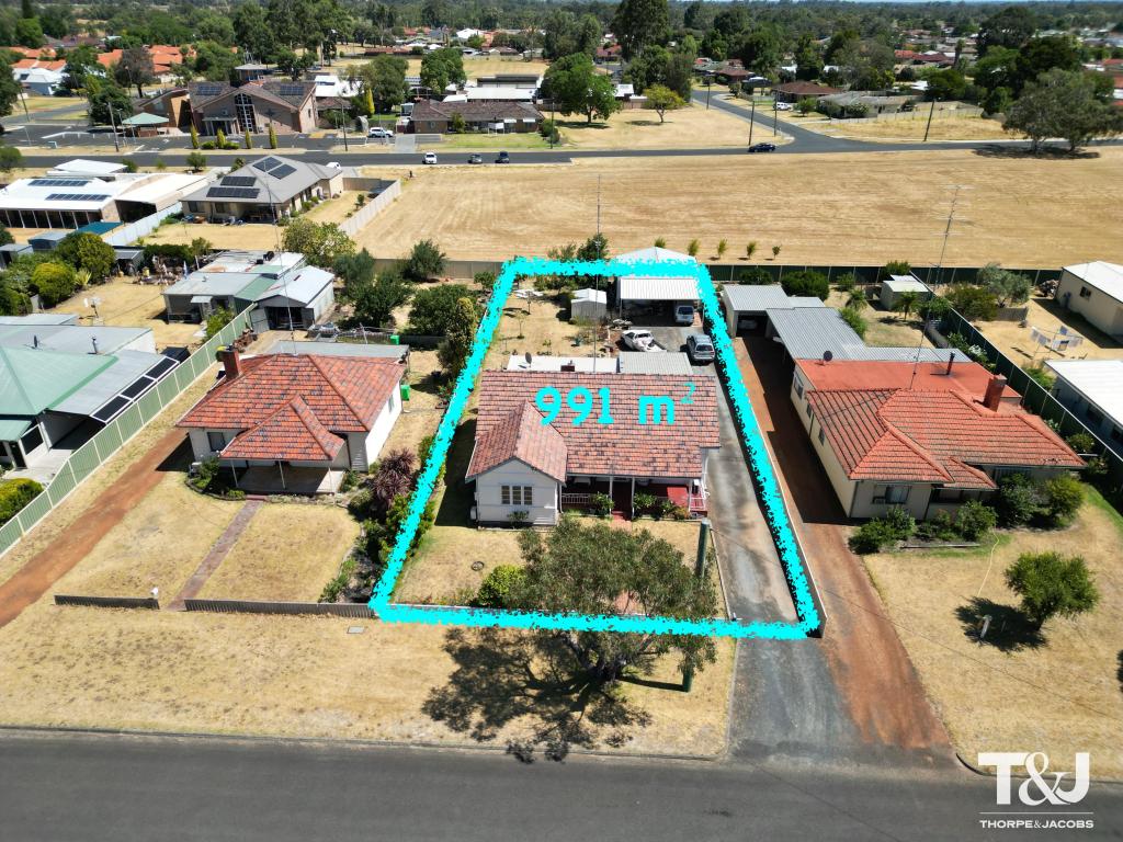 7 Peet St, Harvey, WA 6220