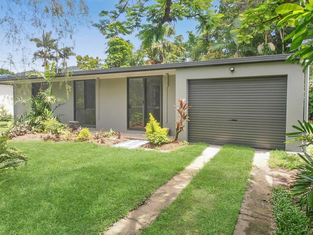 108 Greenslopes St, Edge Hill, QLD 4870