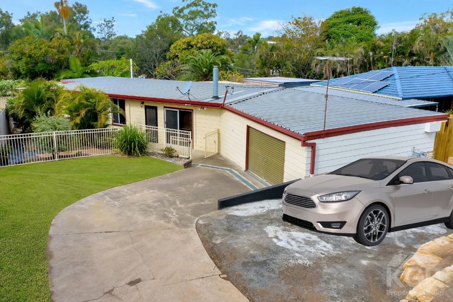 79 CONIFER ST, HILLCREST, QLD 4118