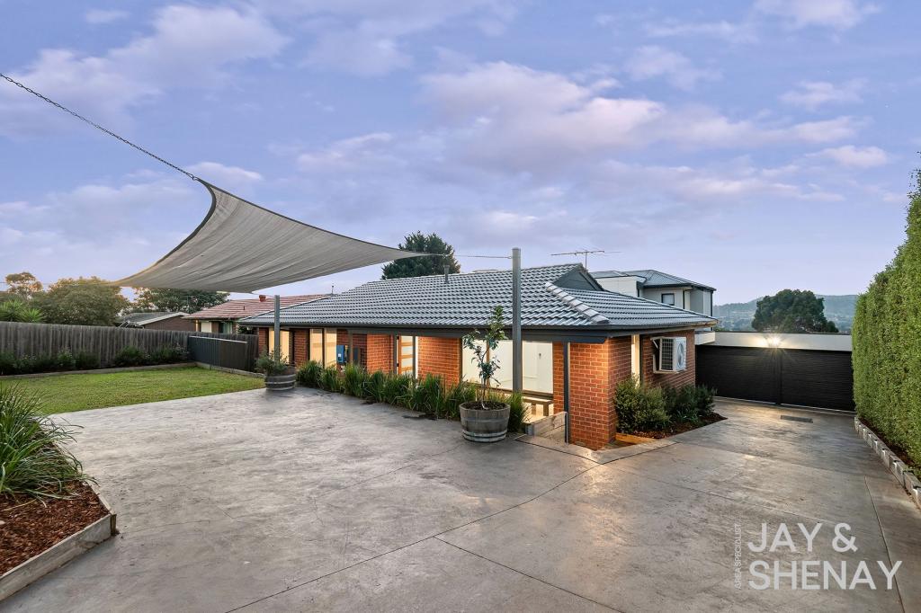 1/7 Monteith Cres, Endeavour Hills, VIC 3802
