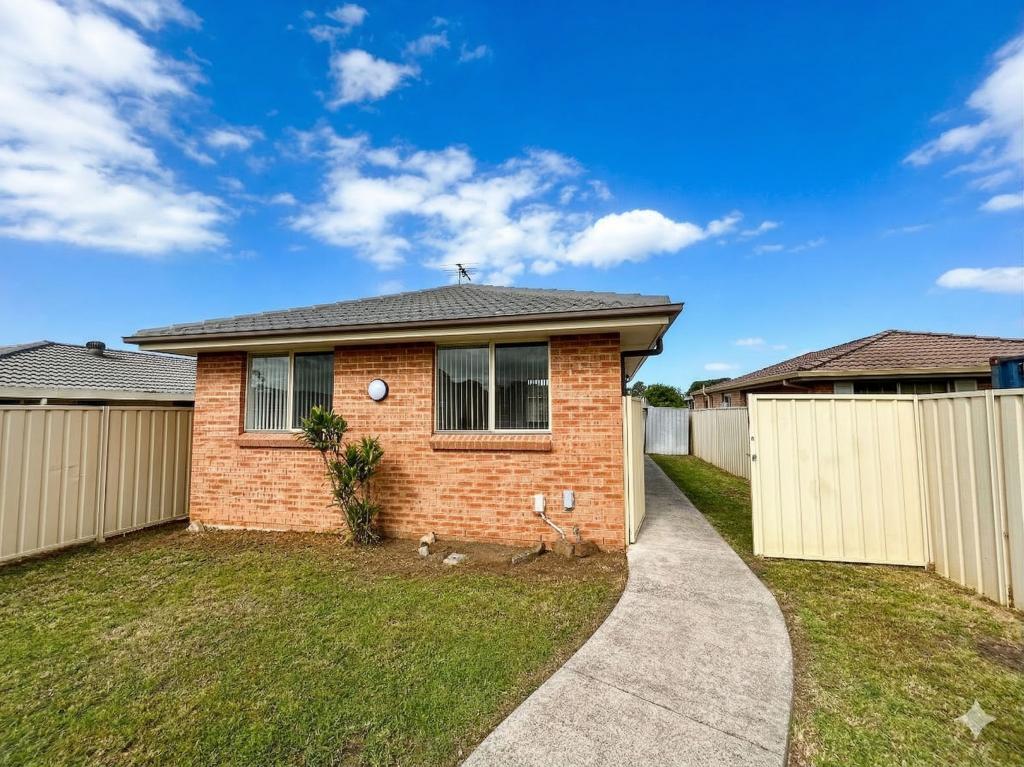 4a Kalambo Pl, St Clair, NSW 2759