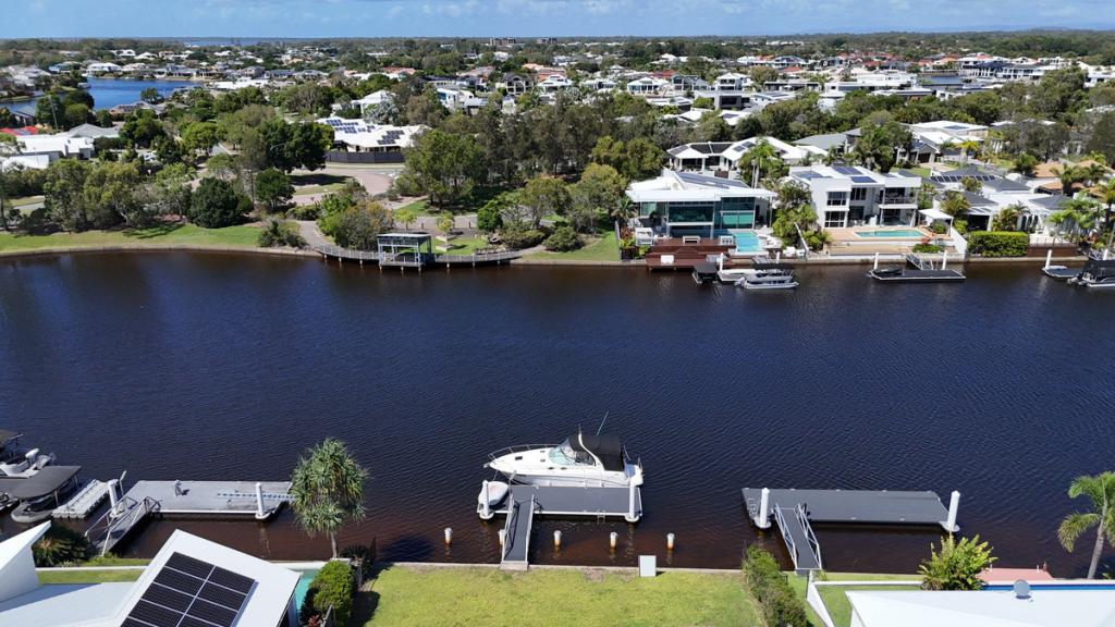 25 BELLANBOE CCT, PELICAN WATERS, QLD 4551