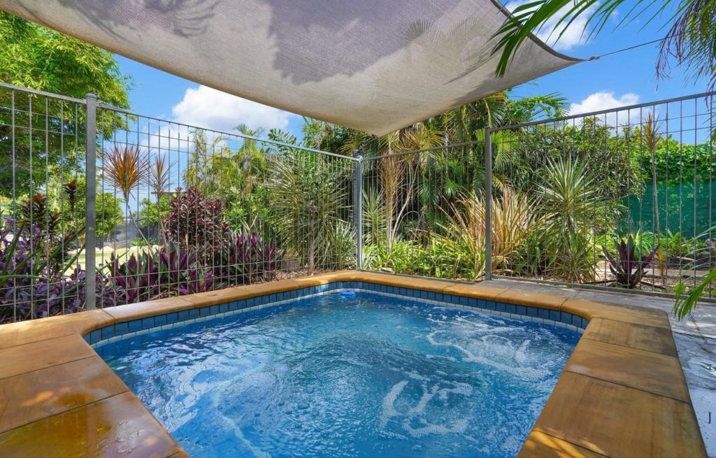 71 Emery Ave, Woodroffe, NT 0830