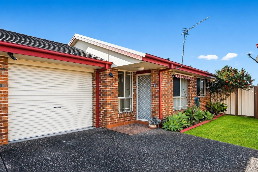 3/7 Tabourie Cl, Flinders, NSW 2529