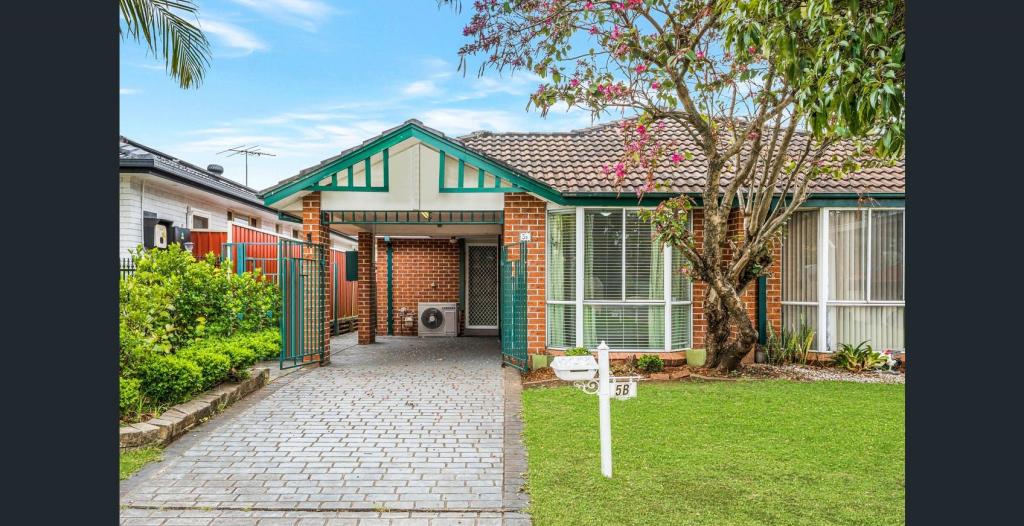 5b Tamworth Cres, Hoxton Park, NSW 2171