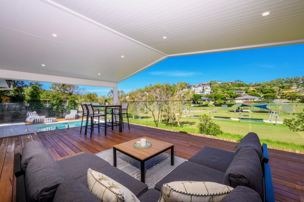 22 Wonga St, Burleigh Heads, QLD 4220