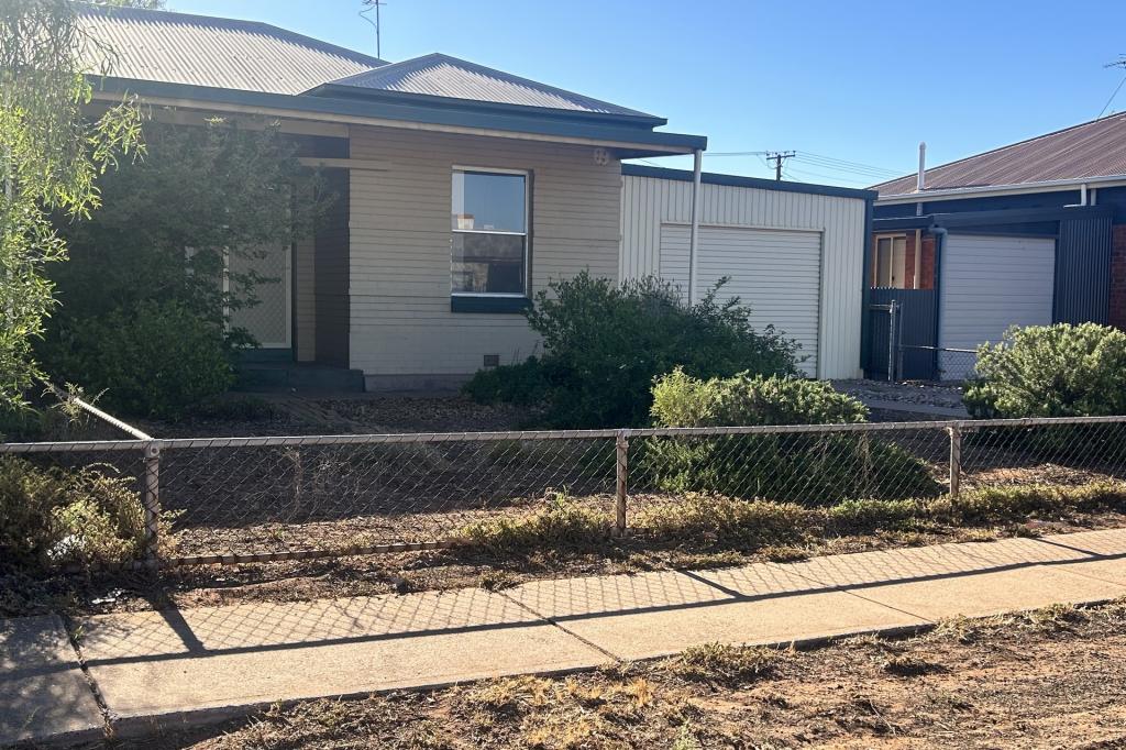 114 Ward St, Whyalla, SA 5600