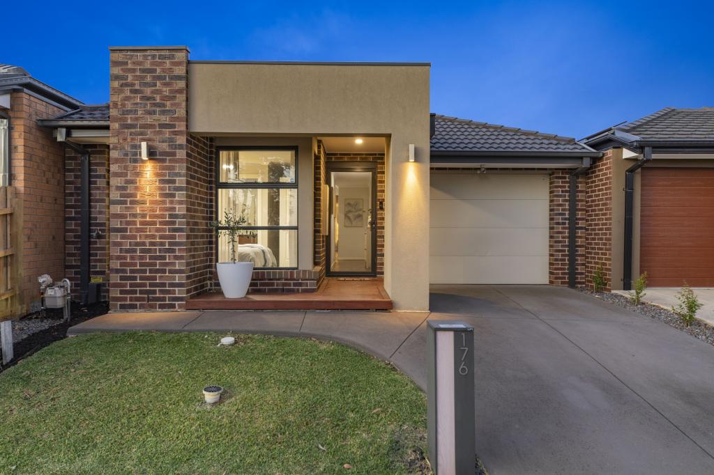 176 Primrose Ave, Officer, VIC 3809