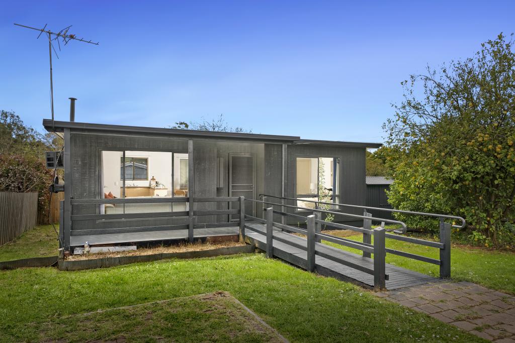 2/46 Blackwood Park Rd, Ferntree Gully, VIC 3156