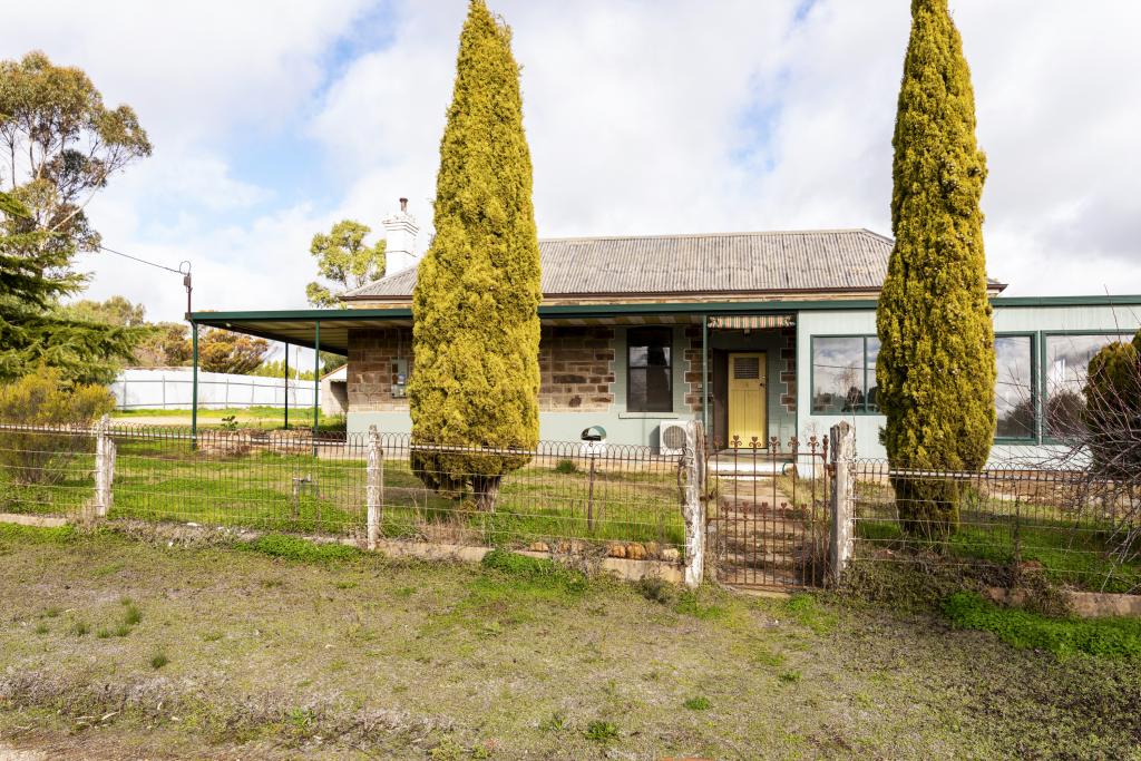 6 West St, Burra, SA 5417