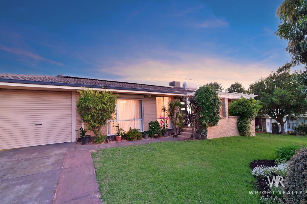 30 AINTREE ST, HAMERSLEY, WA 6022