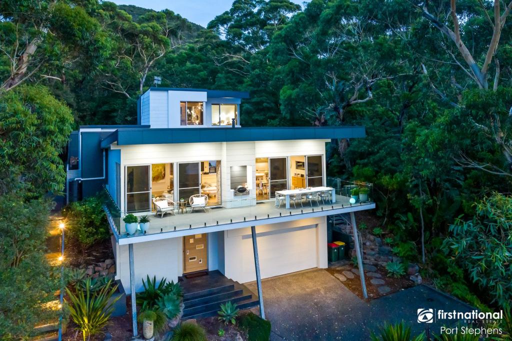 2 Joleen Cres, Shoal Bay, NSW 2315