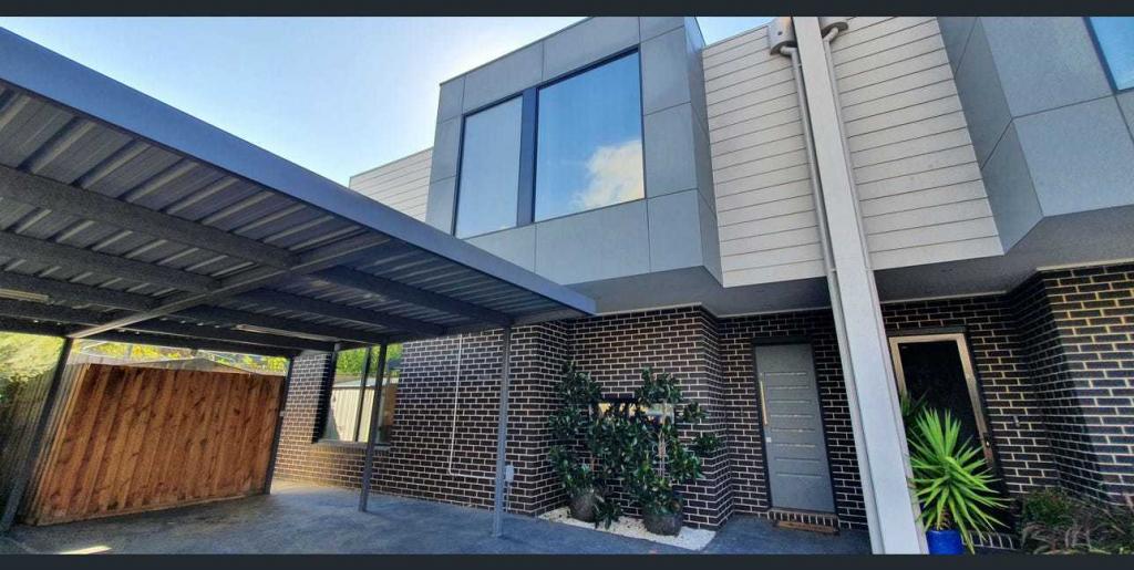 2/100 Edwin St, Heidelberg Heights, VIC 3081