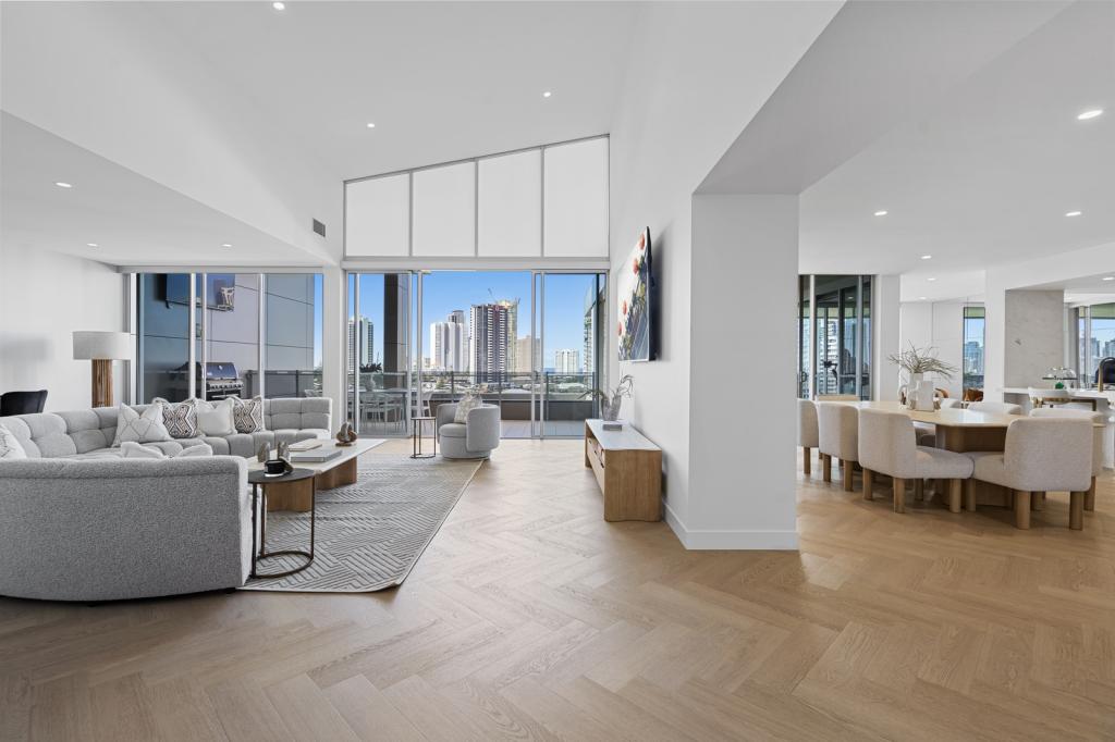 63/53 Darrambal St, Surfers Paradise, QLD 4217