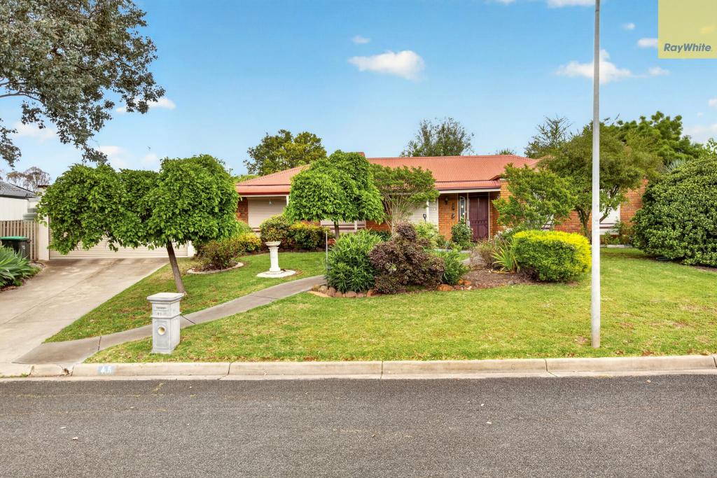 45 Underbank Bvd, Bacchus Marsh, VIC 3340