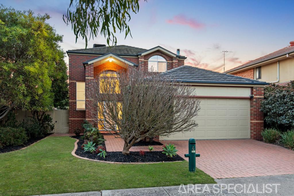 4 Pepperbush Cres, Langwarrin, VIC 3910