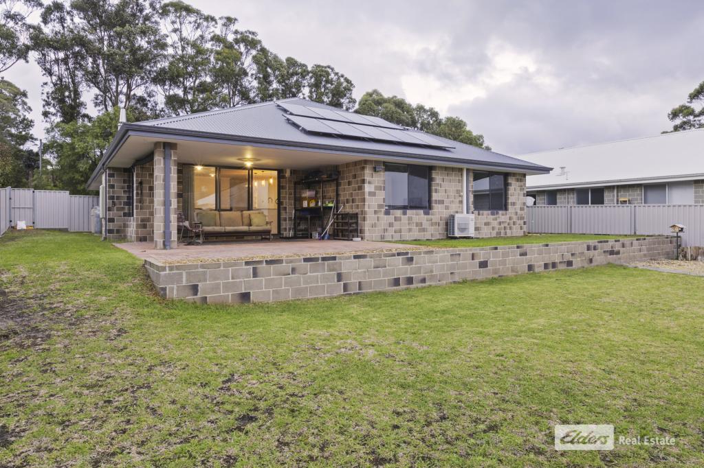 34 Grove St W, Little Grove, WA 6330