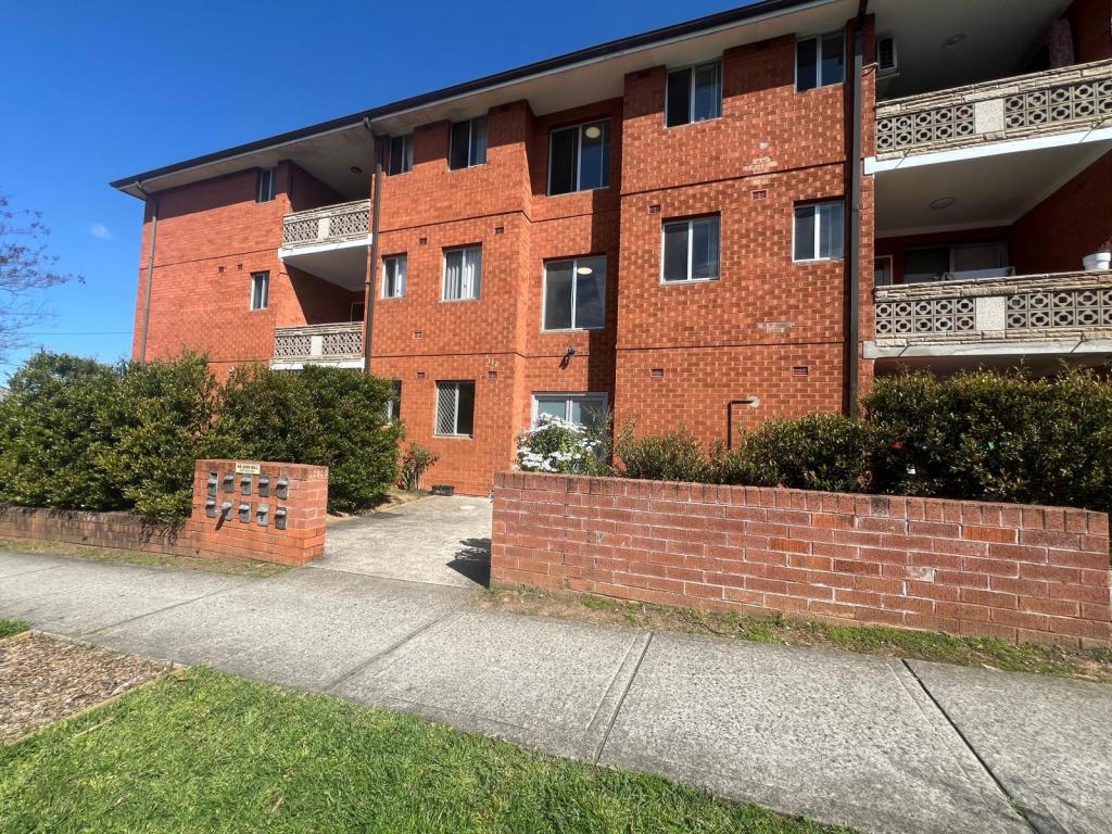 2/112 Alfred St, Rosehill, NSW 2142