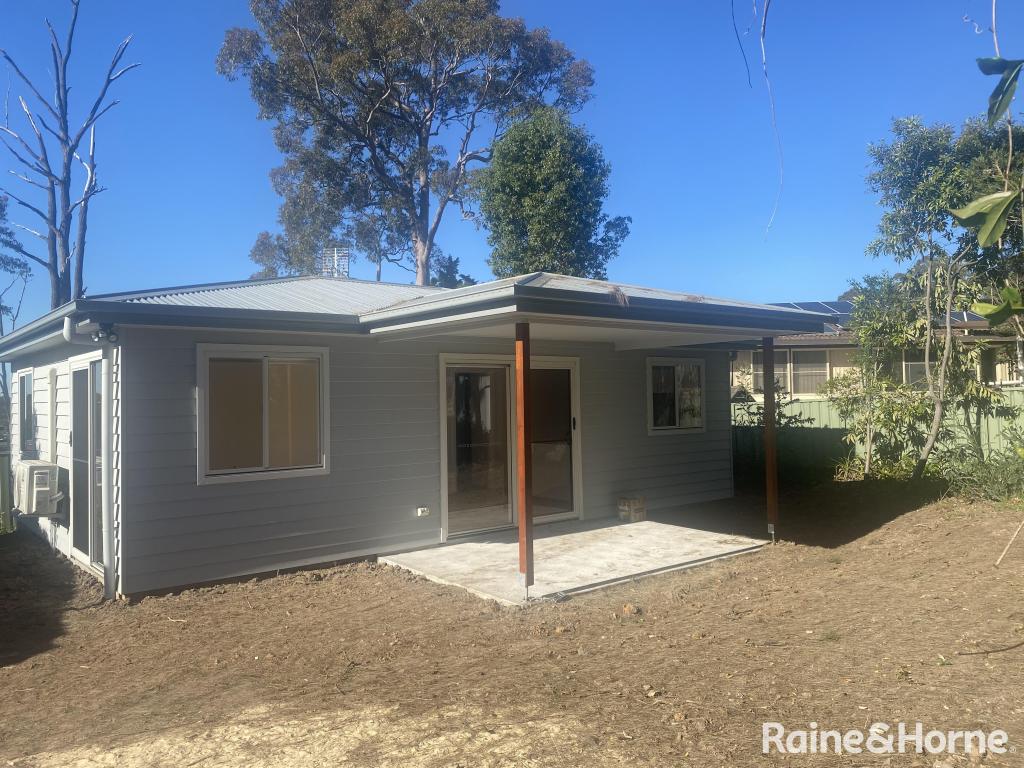 27a Stonehaven Dr, Metford, NSW 2323