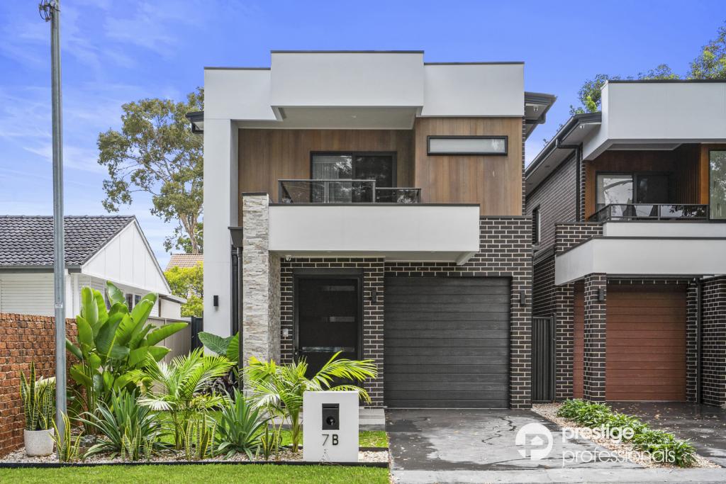 7b Derna Rd, Holsworthy, NSW 2173