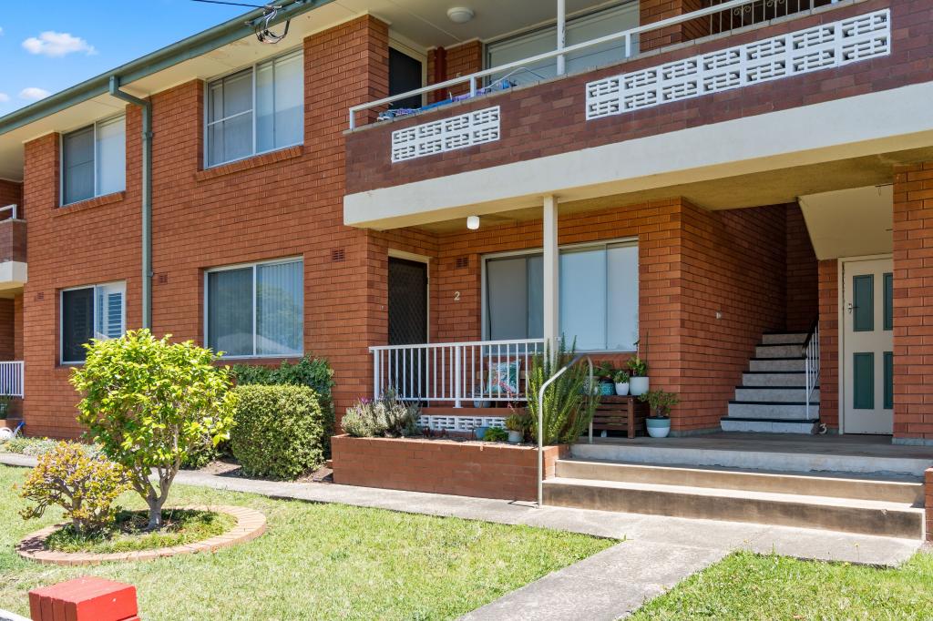 2/13 PRINCE EDWARD DR, BROWNSVILLE, NSW 2530