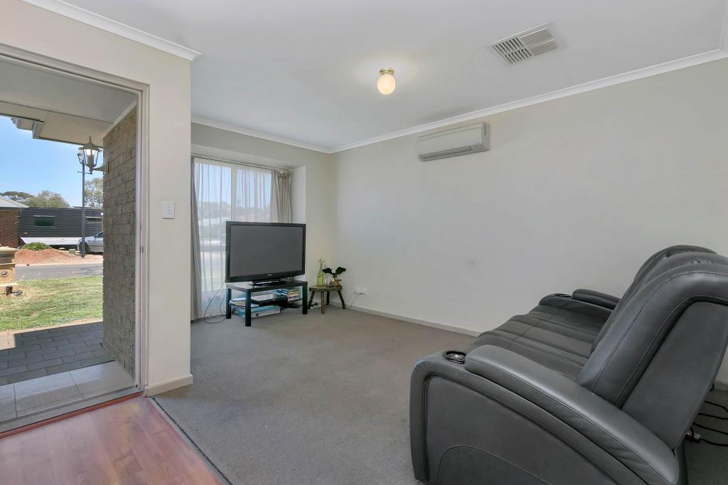 1 Dylan Ct, Smithfield, SA 5114