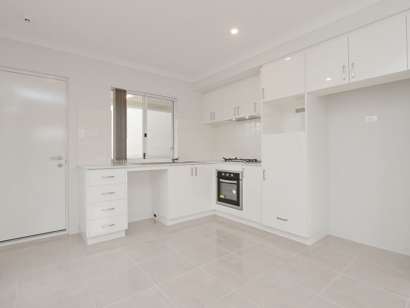 6/2 Wallace St, Belmont, WA 6104