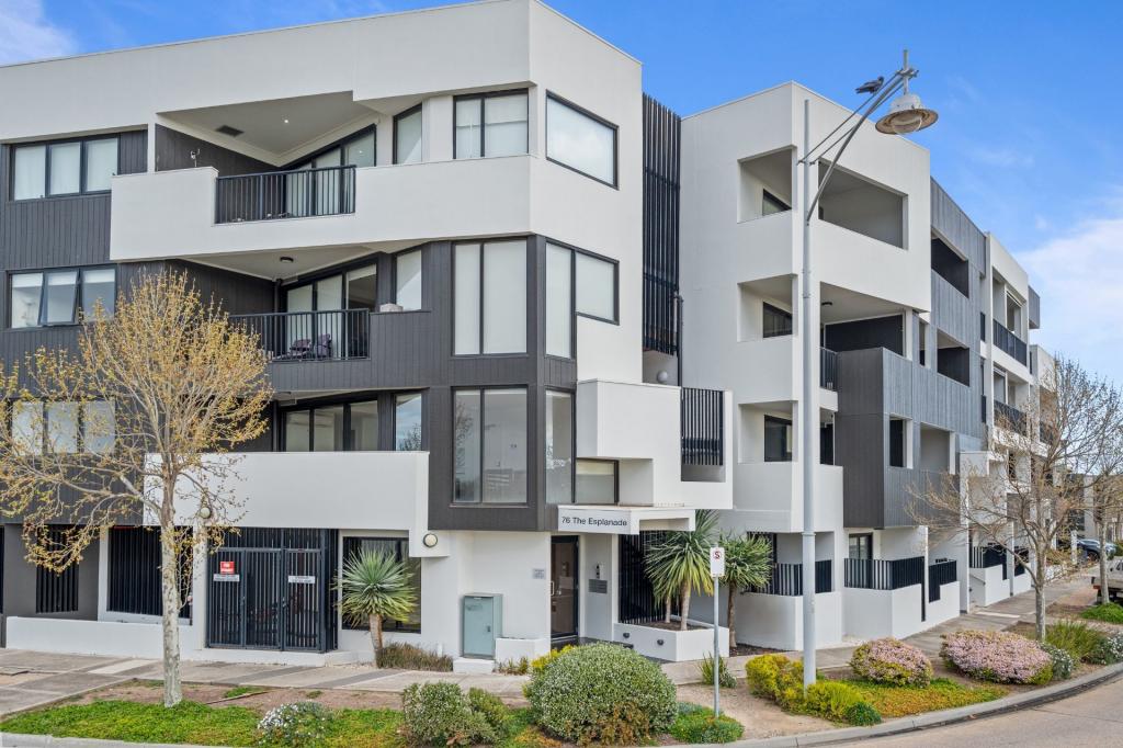 16/76 The Esplanade, Caroline Springs, VIC 3023