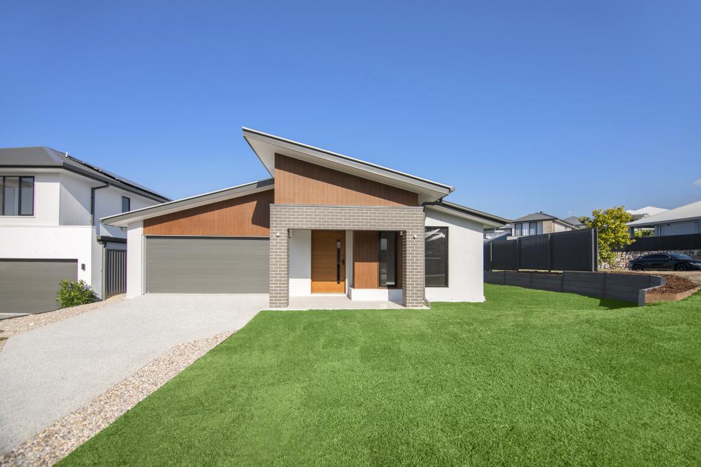 38 Sandpiper Tce, Worongary, QLD 4213