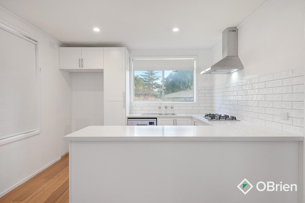 16 Berberis Cres, Frankston, VIC 3199
