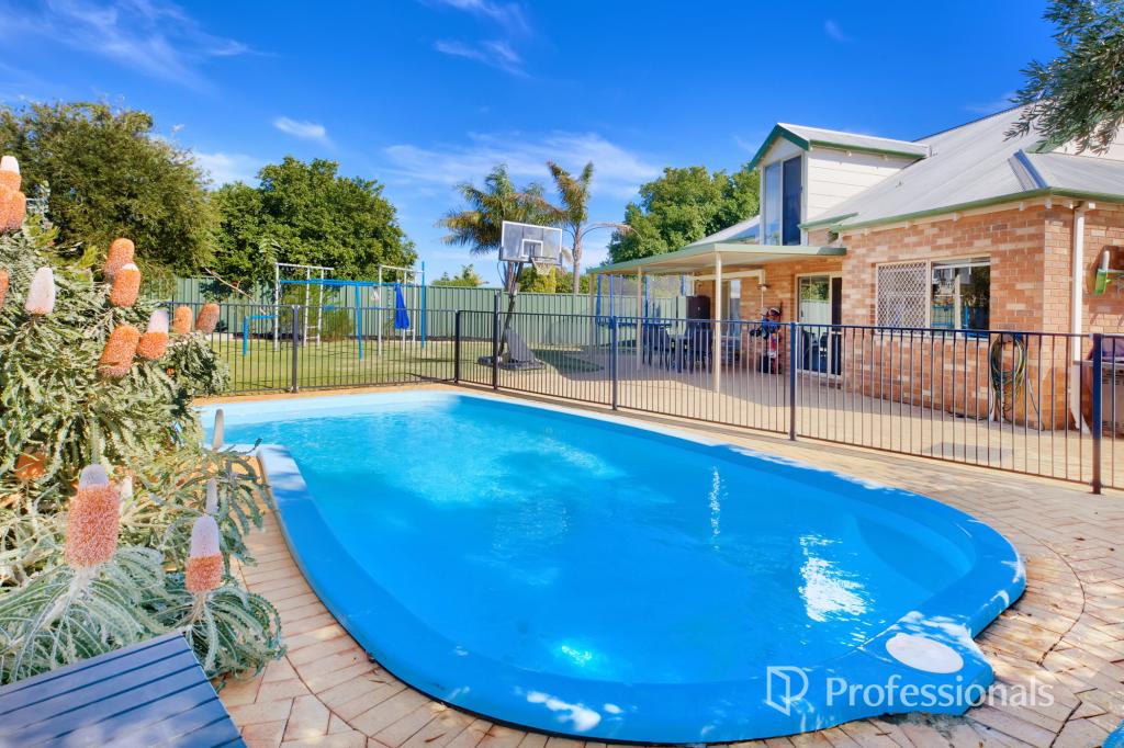 8 Teetree Ct, Beechboro, WA 6063