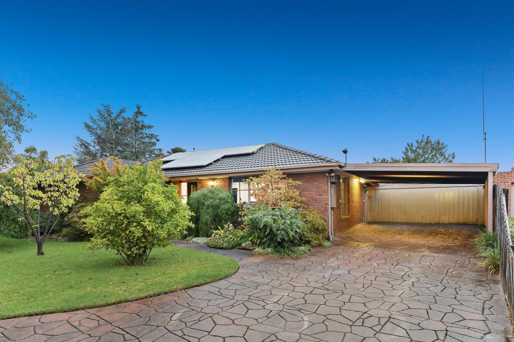 5 Fisher Cl, Berwick, VIC 3806