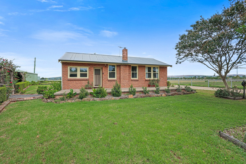 240A DENMAN RD, MUSWELLBROOK, NSW 2333