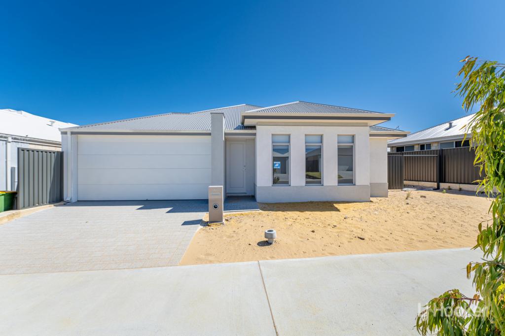 10 Westport St, Madora Bay, WA 6210