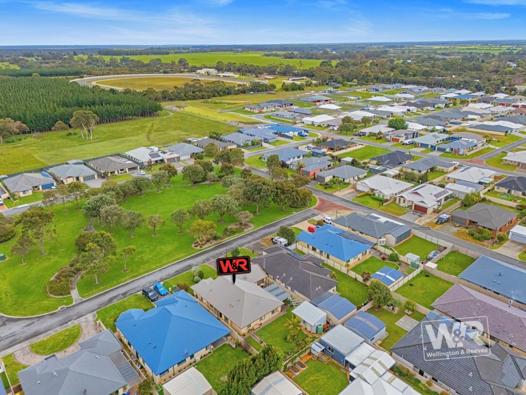 24 Ethereal Dr, Mckail, WA 6330