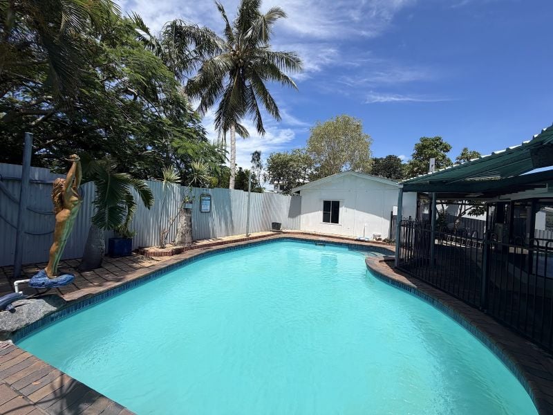 15 Pelican St, Slade Point, QLD 4740
